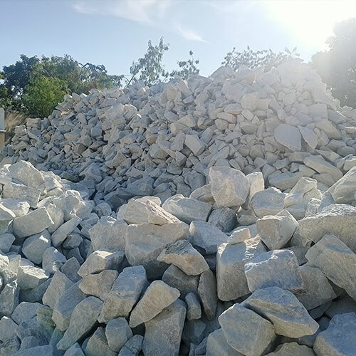 Dolomite-Lumps-at-bharat-minerals-home-page